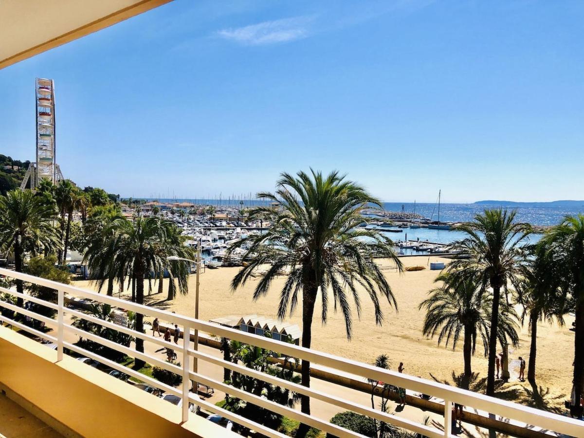 Appartement T3 Lumineux Traversant Totalement Neuf En Face De La Plage Front De Mer Vue Sur Les Iles Vue Mer Panoramique Assuree Residence De La Plage Centre Ville Du Lavandou 3Eme Etage Avec Ascenseur Appartement T3 Le Lavandou Exterior foto