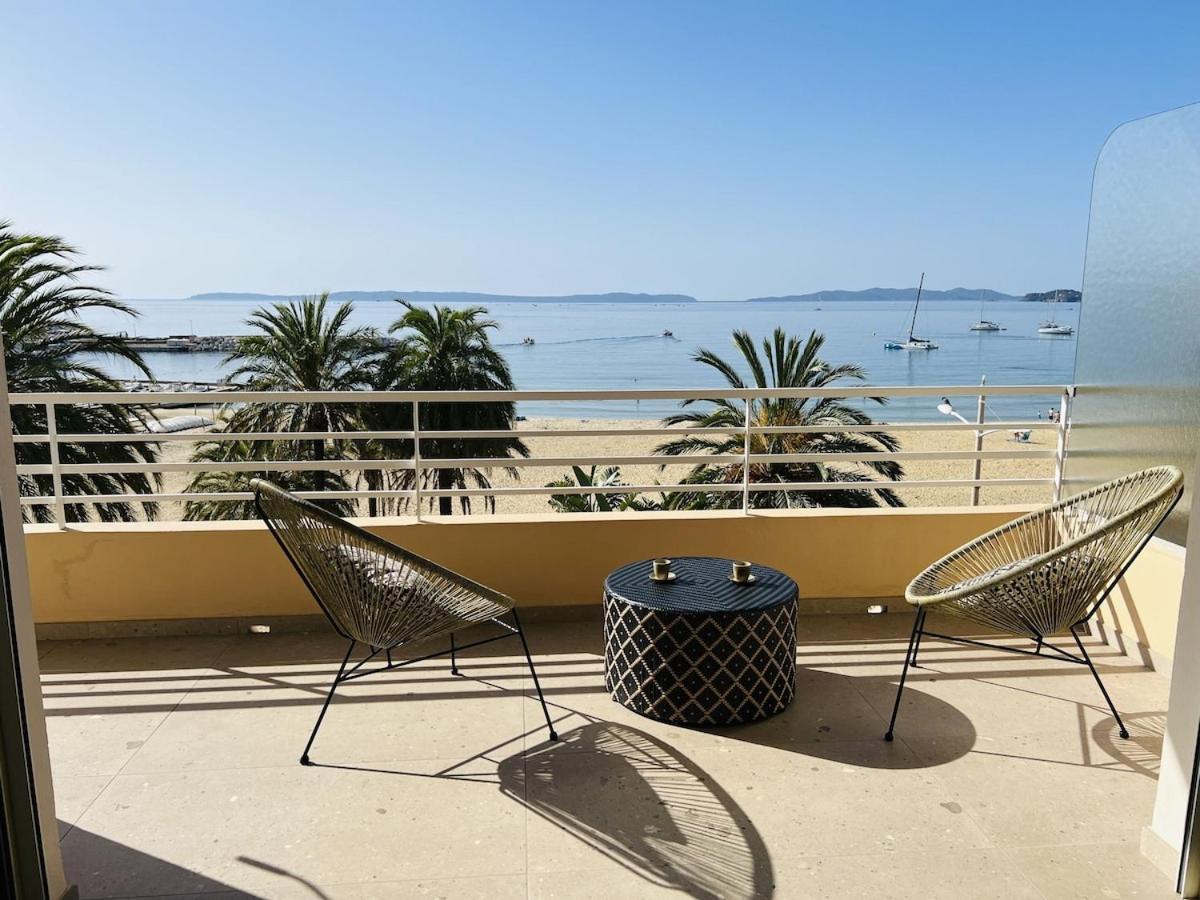 Appartement T3 Lumineux Traversant Totalement Neuf En Face De La Plage Front De Mer Vue Sur Les Iles Vue Mer Panoramique Assuree Residence De La Plage Centre Ville Du Lavandou 3Eme Etage Avec Ascenseur Appartement T3 Le Lavandou Exterior foto